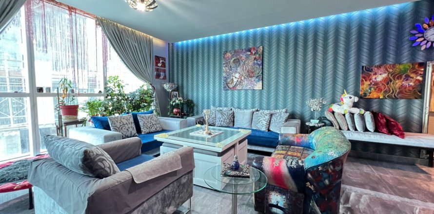 Квартира в Дубай Марине, Дубай, 2 спальни, 150м², № 97399