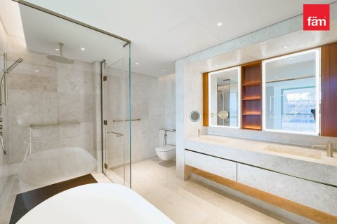Appartement à Palm Jumeirah, Dubai, 2 chambres, 129.2 m², № 16592 - photo 14