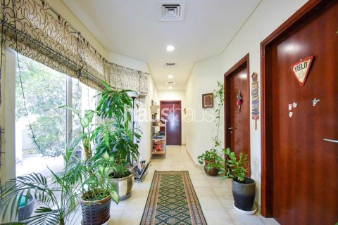 فيلا في Motor City, دبي 4 غرف نوم, 399 م² رقم 43402 - صورة 11
