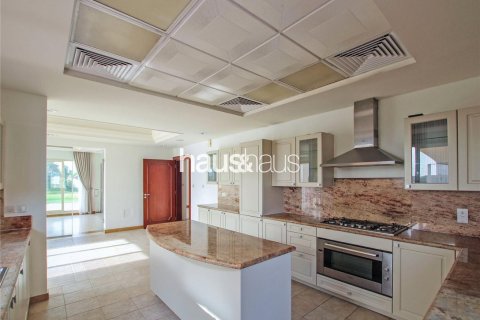 فيلا في Dubai Sports City, دبي 6 غرف نوم , 760 م² رقم 43397 - صورة 9