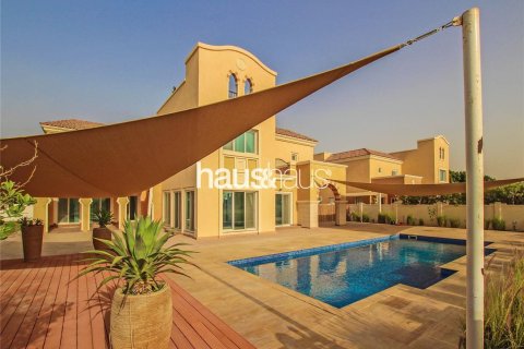 فيلا في Dubai Sports City, دبي 6 غرف نوم , 760 م² رقم 43397 - صورة 2