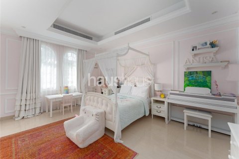 Купить виллу в Legacy, Jumeirah Park, Дубай: 4 спальни, 419м², № 43471 - фото 16