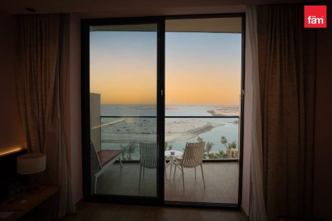 Hotel Apartment in The World Islands, Dubai 30 sq.m. № 22622 - photo 3