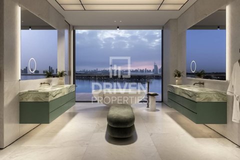 Apartment in The Crescent, Palm Jumeirah, Dubai 4 bedrooms, 599.41 sq.m. № 126856 - photo 4