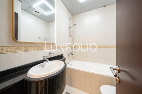 Apartment in Dubai Marina, Dubai 4 bedrooms, 295 sq.m. № 45424 - photo 21