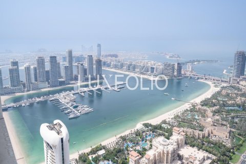 Apartment in Dubai Marina, Dubai 4 bedrooms, 295 sq.m. № 45424 - photo 1