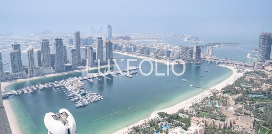 Apartment in Dubai Marina, Dubai 4 bedrooms, 295 sq.m. № 45424