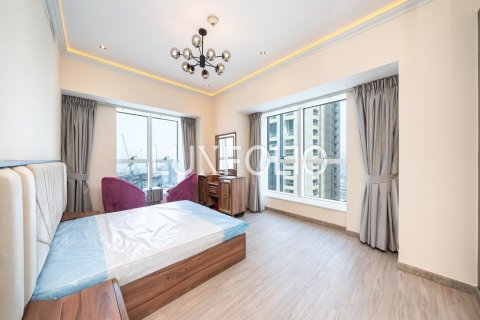 Apartment in Dubai Marina, Dubai 4 bedrooms, 295 sq.m. № 45424 - photo 30