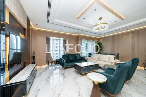 Apartment in Dubai Marina, Dubai 4 bedrooms, 295 sq.m. № 45424 - photo 10