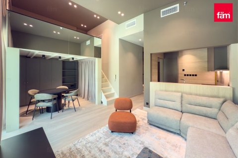 Apartment in Dubai 1 bedroom, 80 sq.m. № 18422 - photo 1