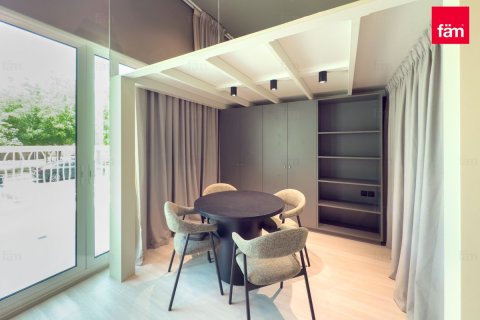 Apartment in Dubai 1 bedroom, 80 sq.m. № 18422 - photo 6