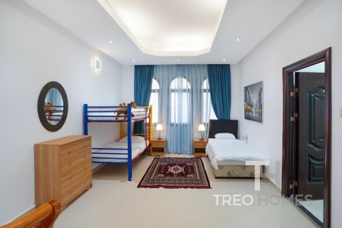 Villa à Emirates Hills, Dubai, 7 chambres, 1724 m², № 13462 - photo 19