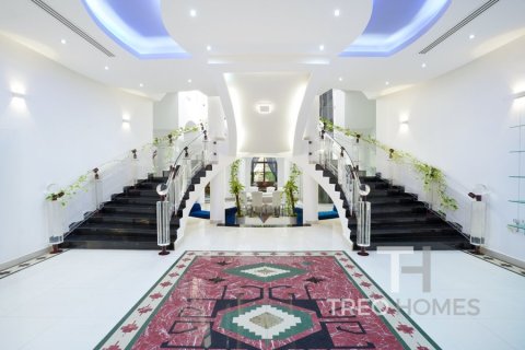 Villa à Emirates Hills, Dubai, 7 chambres, 1724 m², № 13462 - photo 2
