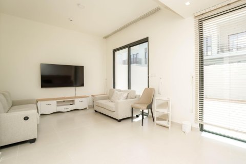 Villa in Dubai South (Dubai World Central), Dubai 3 bedrooms, 141 sq.m. № 110678