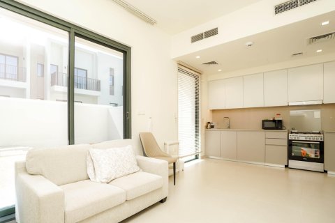 Villa in Dubai South (Dubai World Central), Dubai 3 bedrooms, 141 sq.m. № 110678 - photo 30