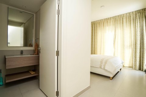 Villa in Dubai South (Dubai World Central), Dubai 3 bedrooms, 141 sq.m. № 110678 - photo 18