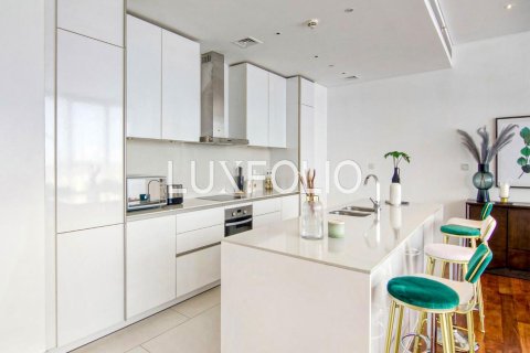 Apartamento en City Walk, Dubai, 3 dormitorios, 208 m², № 45995 - foto 4