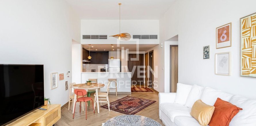 Квартира в Zabeel, Дубай, 2 спальни, 118м², № 87591