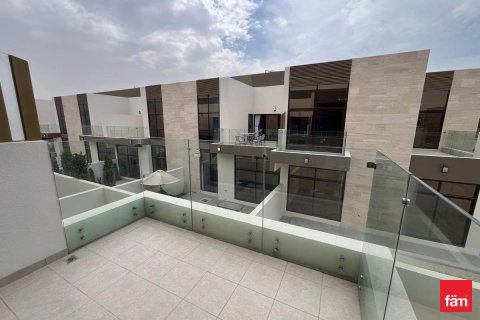 Townhouse in Dubai 4 bedrooms, 288 sq.m. № 114529 - photo 2