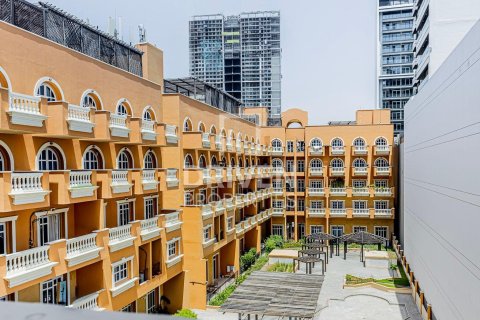Apartment in Seasons Community, Jumeirah Village Circle, Dubai 2 bedrooms, 104 sq.m. № 20105 - photo 11