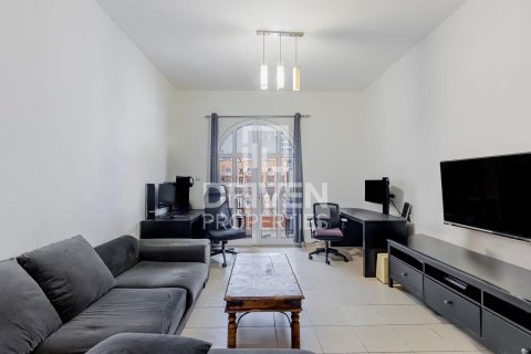 Apartment in Seasons Community, Jumeirah Village Circle, Dubai 2 bedrooms, 104 sq.m. № 20105 - photo 1