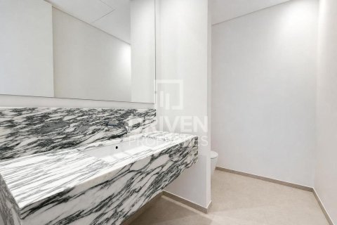 Apartment in Jumeirah, Dubai 4 bedrooms, 275.83 sq.m. № 126823 - photo 15