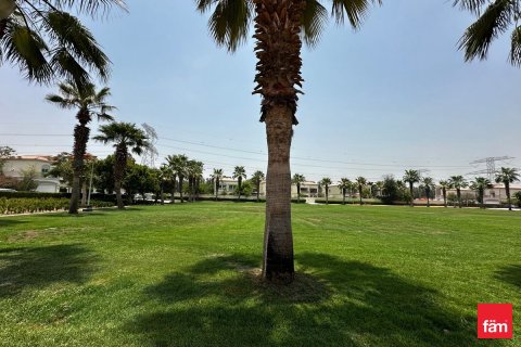 Apartment in Dubai 1 bedroom, 100.9 sq.m. № 40653 - photo 10