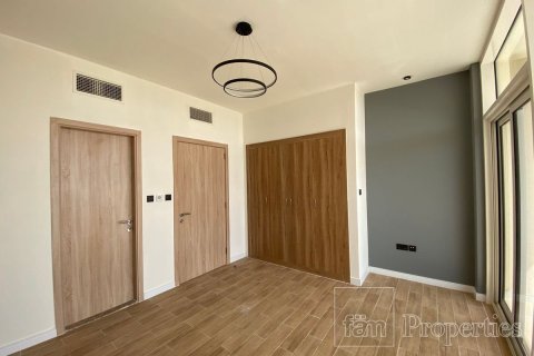 Villa in Dubai 2 bedrooms, 127.8 sq.m. № 9999 - photo 5