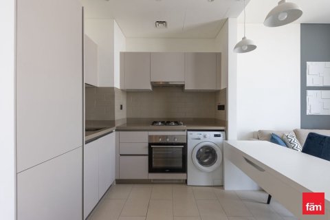 Apartment in Dubai 2 bedrooms, 74.4 sq.m. № 10000 - photo 5