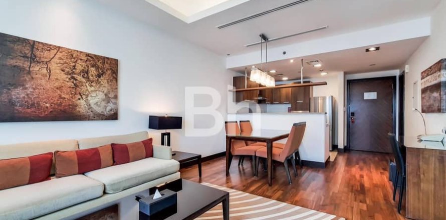 Hotel Apartment in Al Sufouh, Dubai 3 bedrooms, 210 sq.m. № 56615