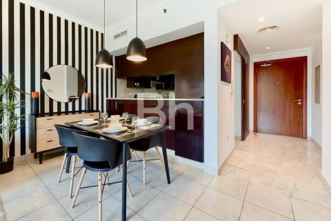 Apartment in The Views, Dubai 1 bedroom, 68 sq.m. № 56584 - photo 10