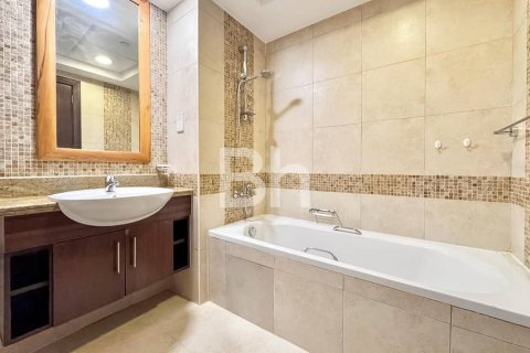 Apartment in The Views, Dubai 1 bedroom, 68 sq.m. № 56584 - photo 18