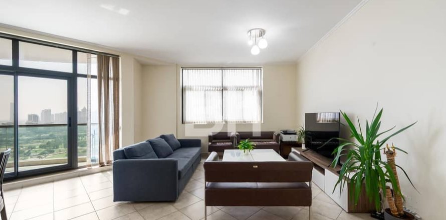 Appartement à The Views, Dubai, 3 chambres, 161 m², № 56583