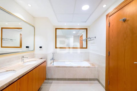 Appartement à The Views, Dubai, 3 chambres, 161 m², № 56583 - photo 6