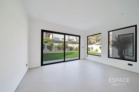 Villa en Meadows, Dubai, 4 dormitorios, 332 m², № 70094 - foto 5