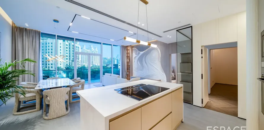 Apartamento en Palm Jumeirah, Dubai, 2 dormitorios, 159 m², № 70095