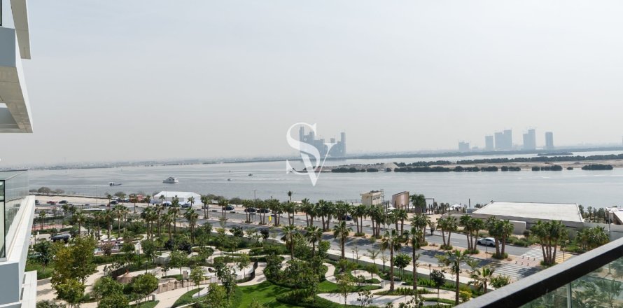 Квартира в Al Jaddaf, Дубай, 2 спальни, 121м², № 93194