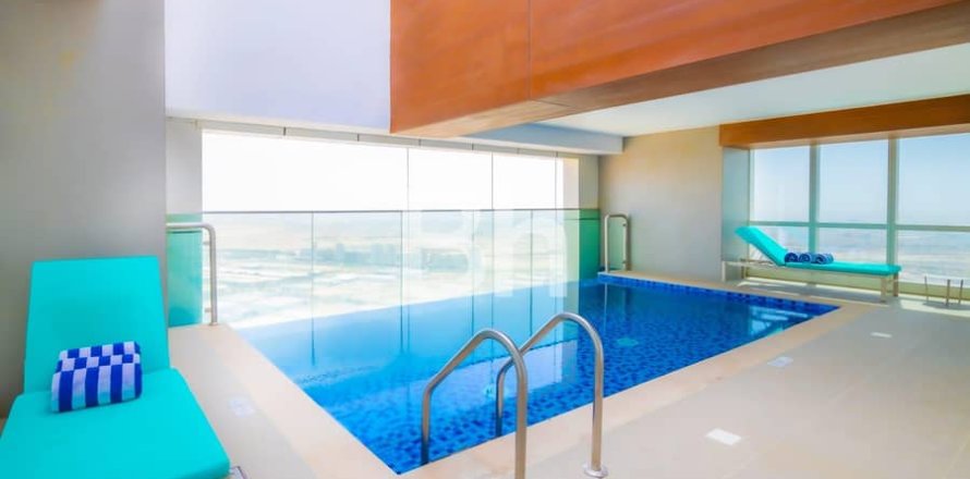 Apartment in Jumeirah Village Triangle, Dubai 3 bedrooms, 316 sq.m. № 23304