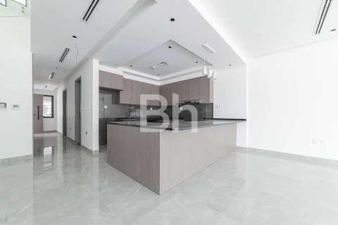 Townhouse in Al Furjan, Dubai 5 bedrooms, 301 sq.m. № 23305 - photo 16