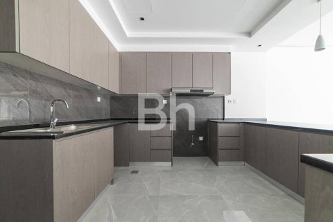 Townhouse in Al Furjan, Dubai 5 bedrooms, 301 sq.m. № 23305 - photo 14