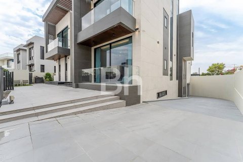 Снять в аренду виллу в Дубай Хилс Эстейт, Дубай: 6 спален, 1078м², № 23306 - фото 10