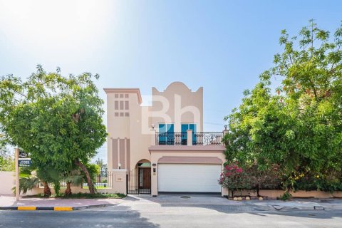 Villa en Jumeirah Village Triangle, Dubai, 4 dormitorios, 289 m², № 23323 - foto 15
