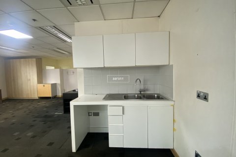 Office in Sheikh Zayed Road, Dubai 149.6 sq.m. № 49196 - photo 7