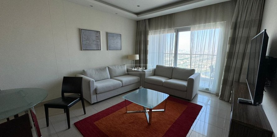 Apartment in Jumeirah Lake Towers, Dubai 2 bedrooms, 120.5 sq.m. № 49197