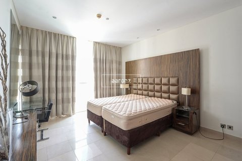 Apartamento en Jumeirah Lake Towers, Dubai, 2 dormitorios, 120.5 m², № 49197 - foto 4