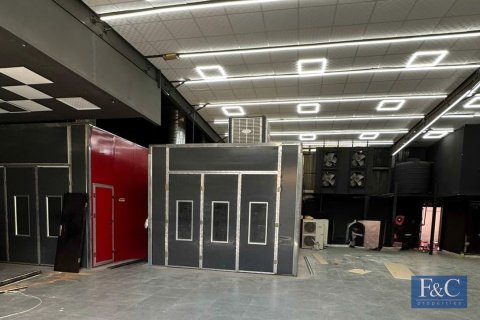 Warehouse in Al Quoz Industrial Area, Al Quoz, Dubai 362 sq.m. № 103779 - photo 5