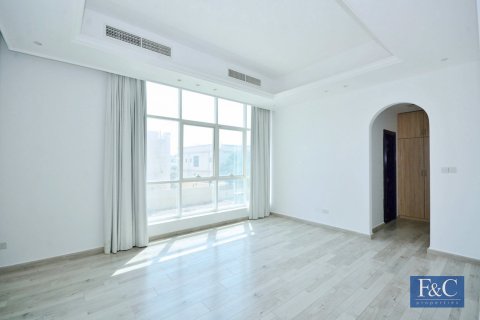 Снять в аренду виллу в Al Quoz, Дубай: 5 спален, 924м², № 103782 - фото 4