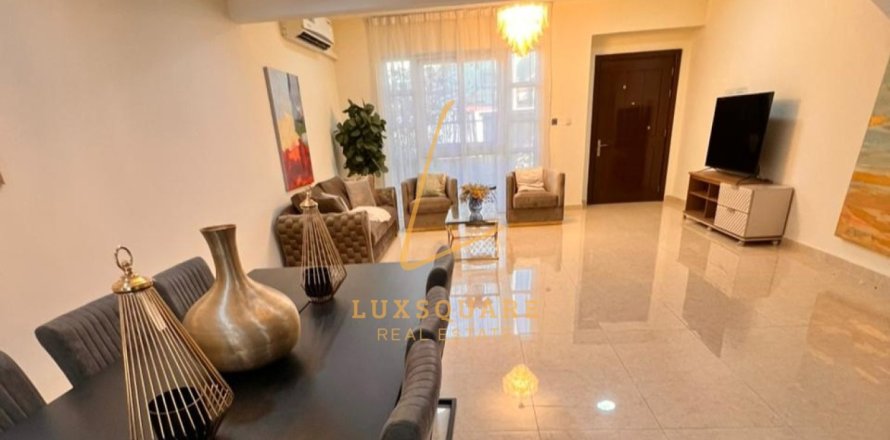 Villa en Jumeirah Village Circle, Dubai, 4 dormitorios, 148 m², № 83391
