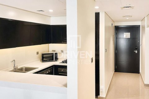 Apartment in DAMAC Majestine, Business Bay, Dubai 1 bedroom, 83.33 sq.m. № 135746 - photo 6