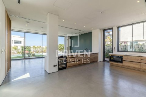 Villa in La Mer, Jumeirah, Dubai 5 bedrooms, 617.81 sq.m. № 127785 - photo 10